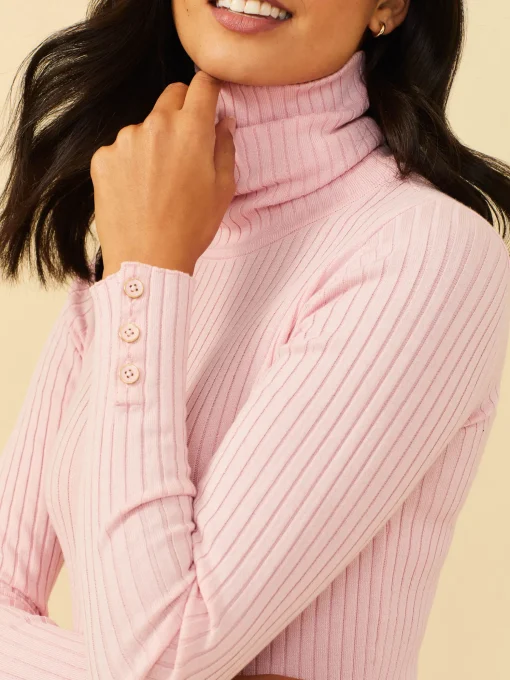 Arlette Turtleneck