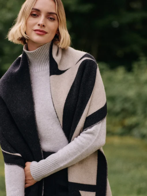 Barrow Scarf