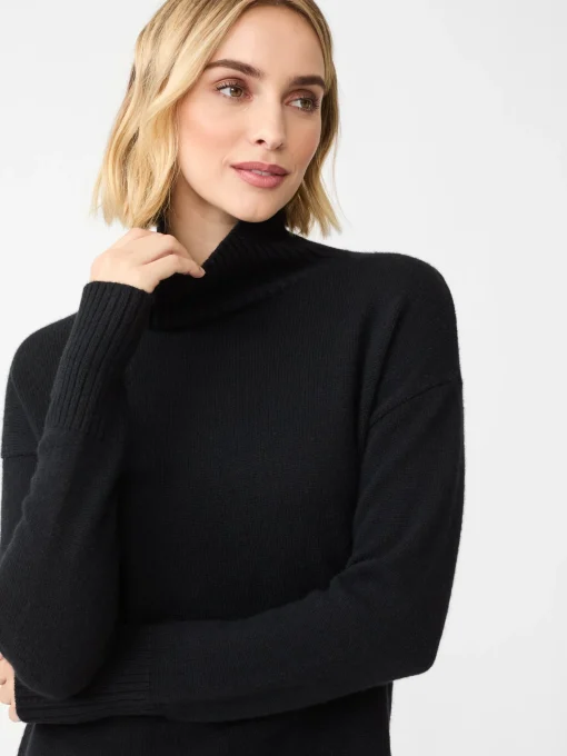 Dina Cashmere Turtleneck