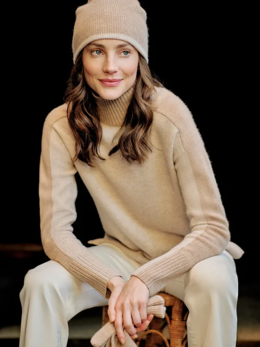 Dina Cashmere Turtleneck in Color Block