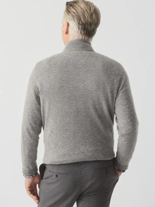 Rollneck Sweater in Featherweight Cashmere